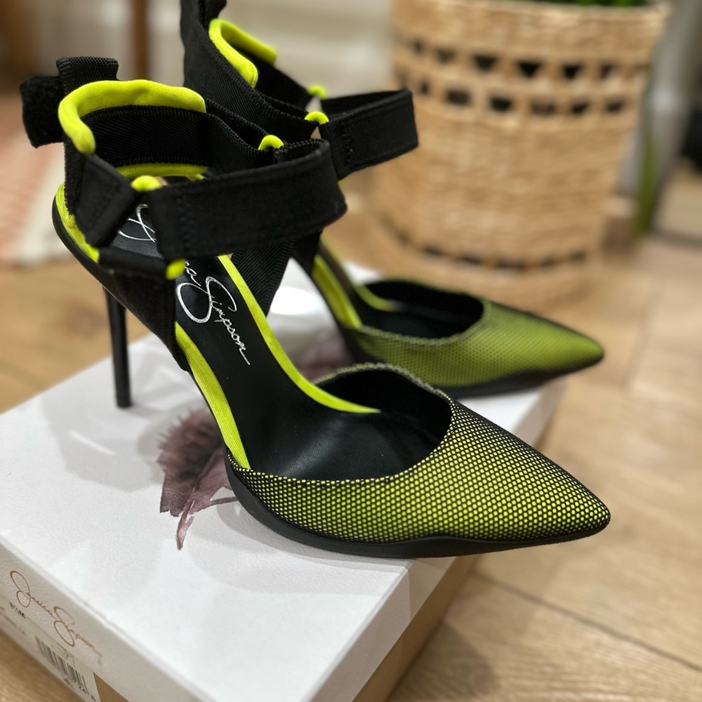 Never Worn Jessica Simpson Neon and Black Gazella Heels - 8 1/2